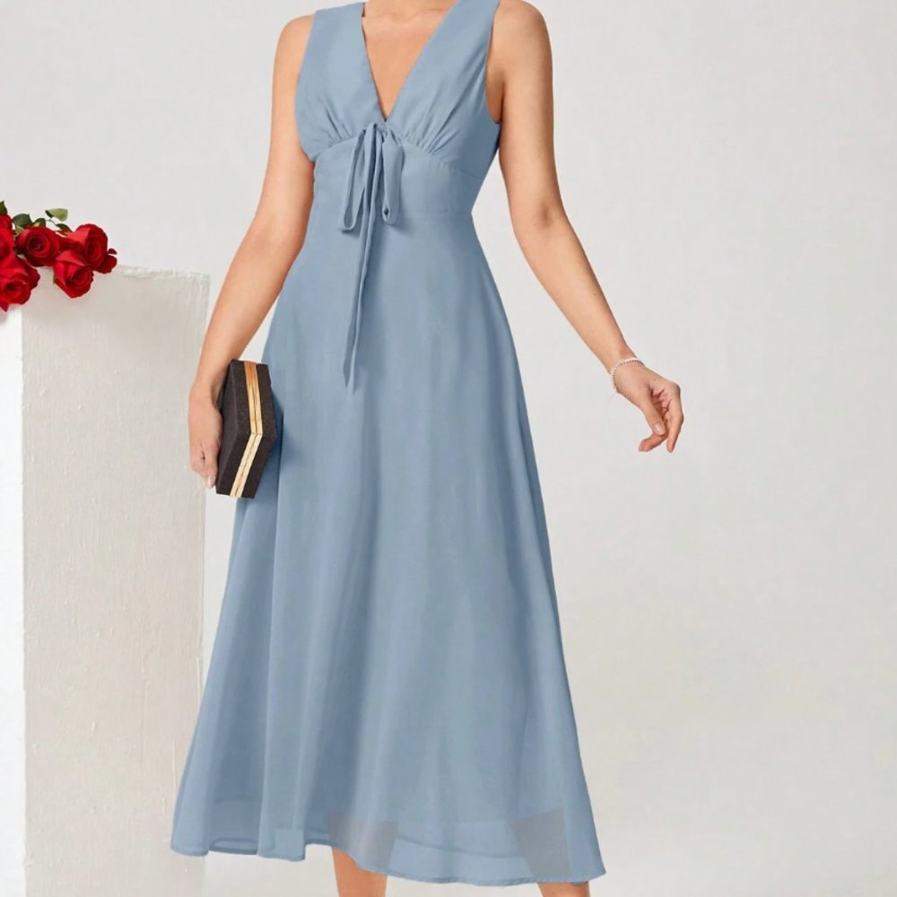 SHEIN Belle Solid Knot Front Bridesmaid Dress